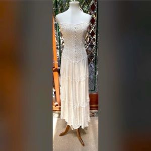 Novecento strapless natural cotton long dress. New with tag.